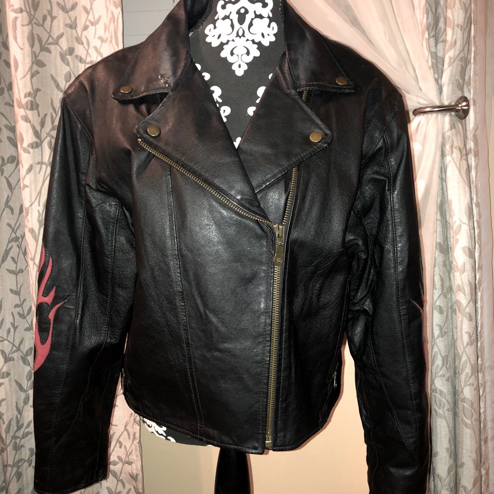 Ladies leather moto jacket